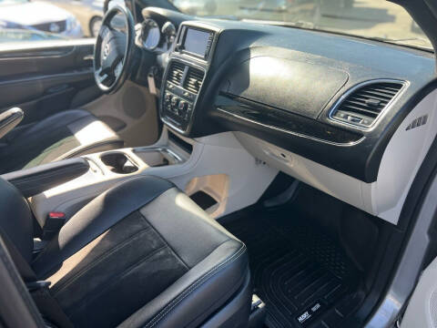 2017 Dodge Grand Caravan SXT