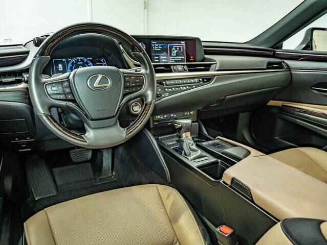 2019 Lexus ES 350