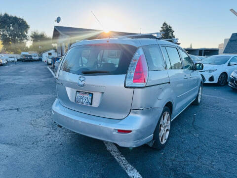 2009 Mazda MAZDA5 Sport