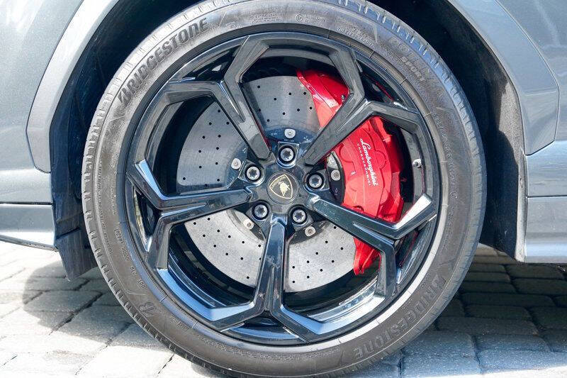 2019 Lamborghini Urus