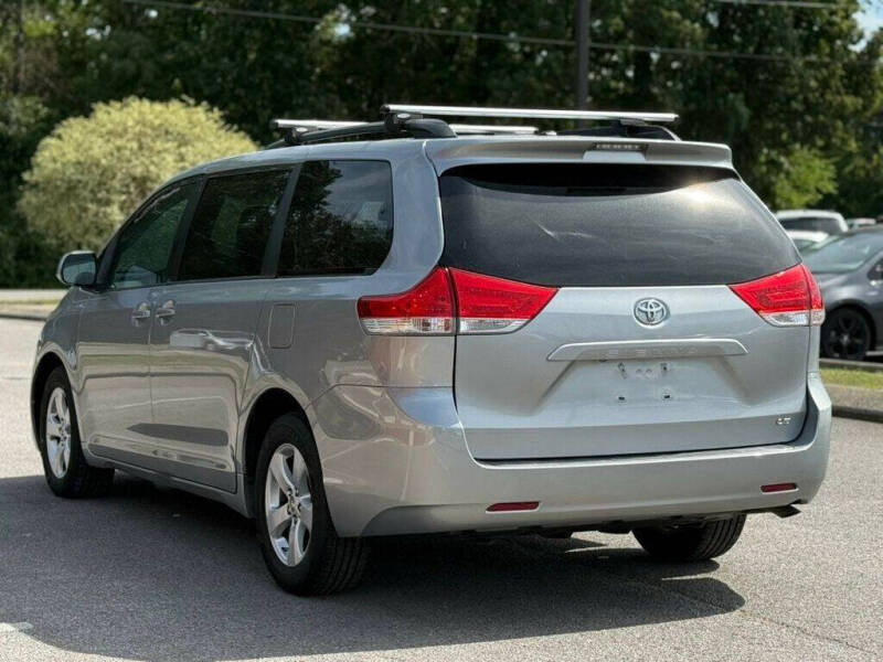 2014 Toyota Sienna