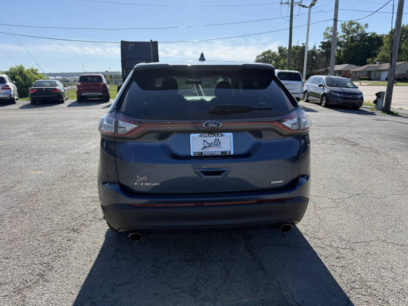 2018 Ford Edge SE