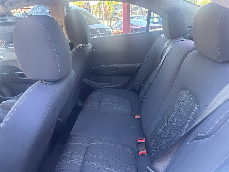 2017 Chevrolet Sonic LT Auto