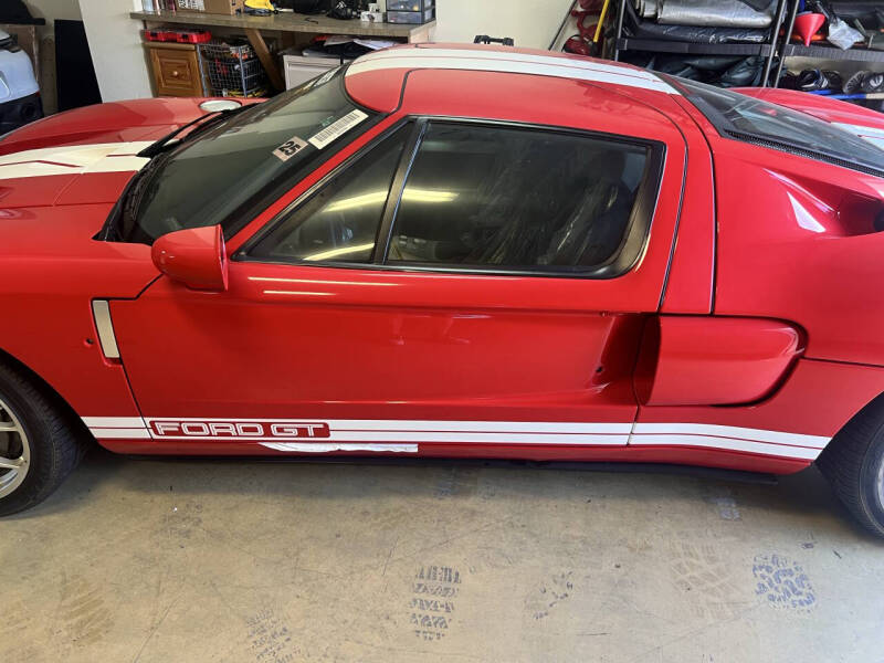 2005 Ford GT Base - Photo 47