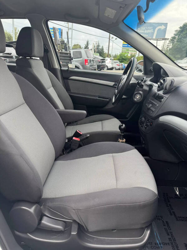 2011 Chevrolet Aveo Aveo5 LT