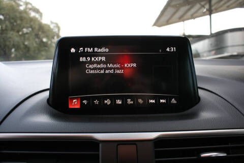 2018 Mazda MAZDA3 Touring