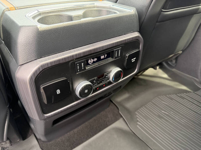2023 Ford Expedition MAX Platinum
