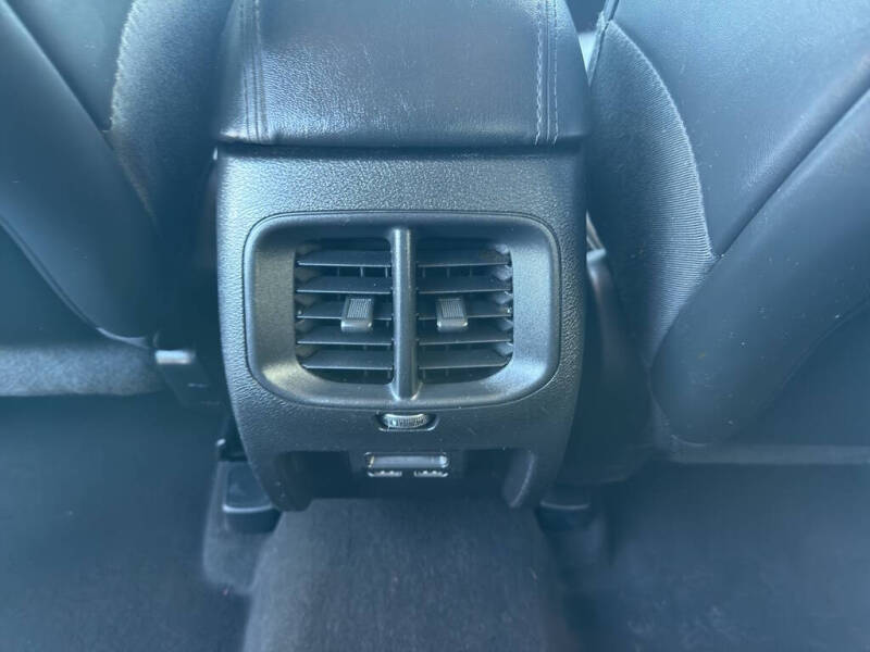 2020 Jeep Cherokee Altitude