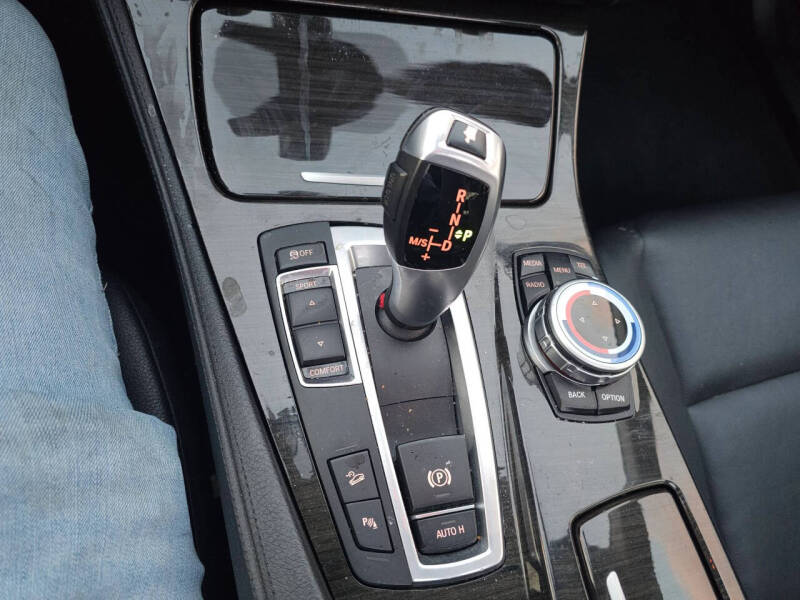 2013 BMW 5 Series 528i xDrive