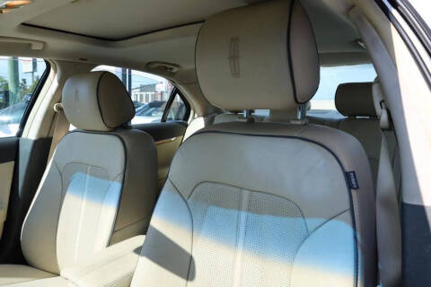 2011 Lincoln MKZ