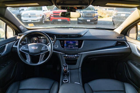 2023 Cadillac XT5 Premium Luxury