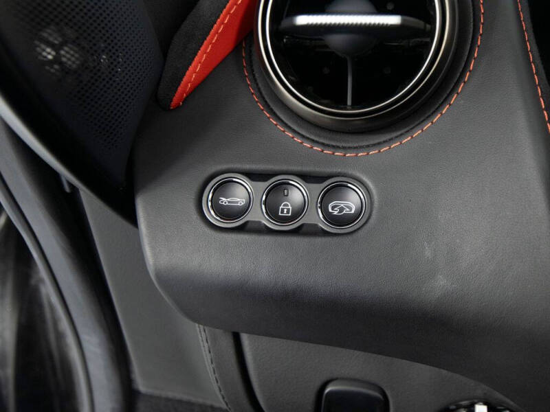 2020 McLaren 720S Spider