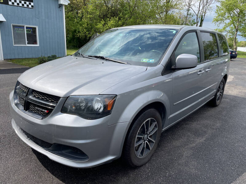 2016 Dodge Grand Caravan for sale at EZ Buy Autos in Vineland NJ