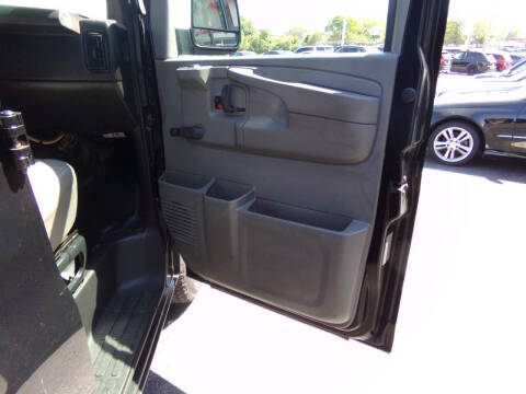 2010 GMC Savana LS 1500