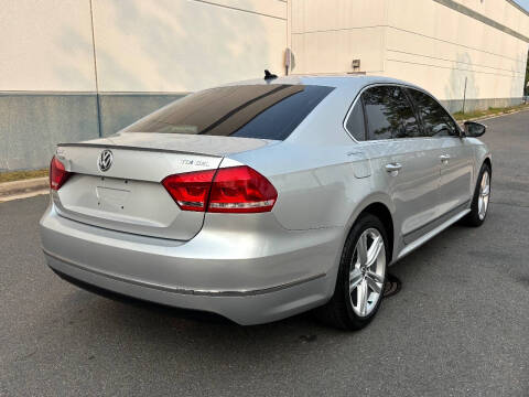 2012 Volkswagen Passat TDI SEL Premium
