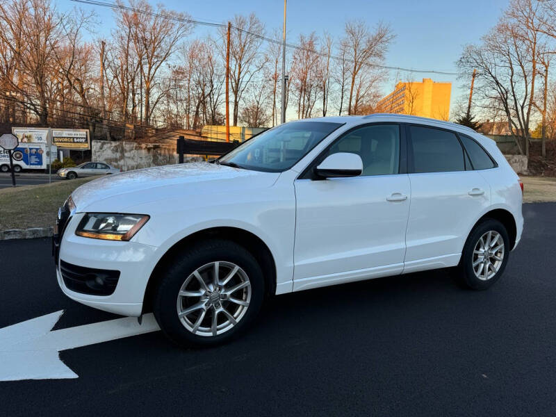 2010 Audi Q5 Premium photo 5