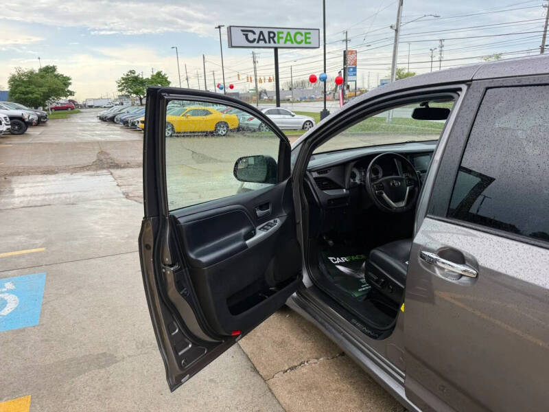 2017 Toyota Sienna