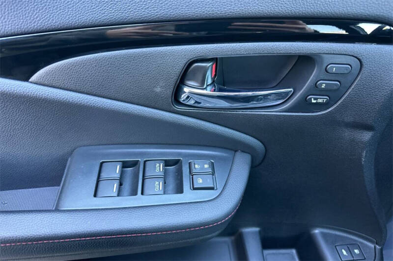 2022 Honda Pilot Black Edition