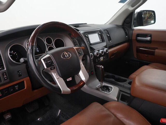 2016 Toyota Sequoia Platinum