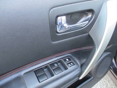 2011 Nissan Rogue SV