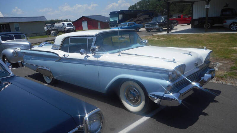 1959 Ford SKYLINER