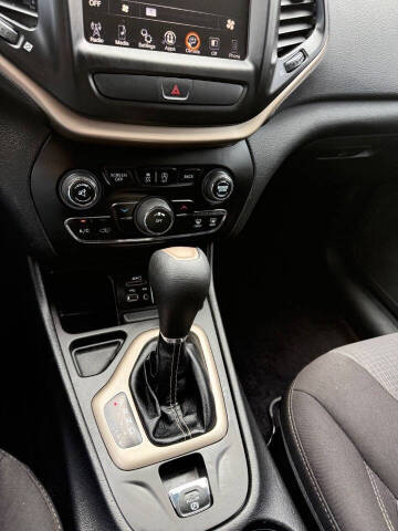 2017 Jeep Cherokee Latitude