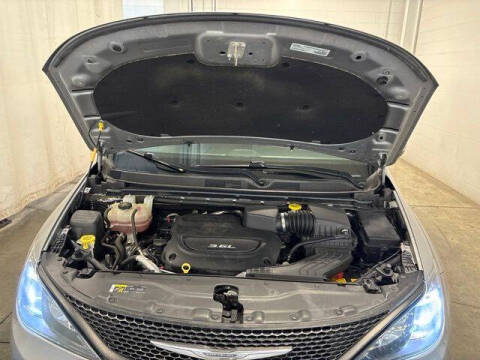 2018 Chrysler Pacifica L
