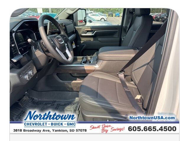 2025 GMC Sierra 3500HD