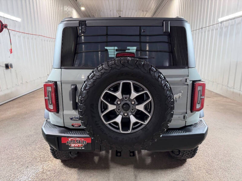 2022 Ford Bronco Badlands Advanced