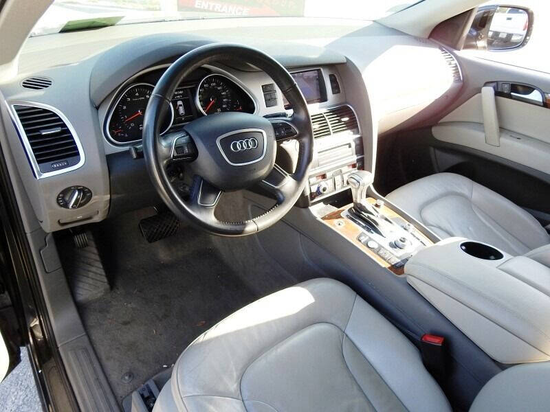 2014 Audi Q7  - $14,900