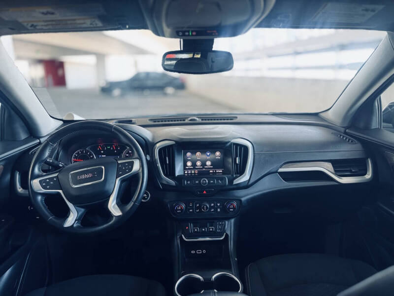 2020 GMC Terrain SLE