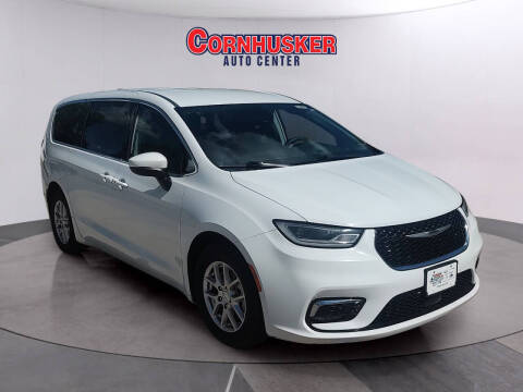 2023 Chrysler Pacifica Touring L Photo