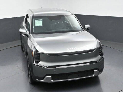 2024 Kia EV9 Light Long Range