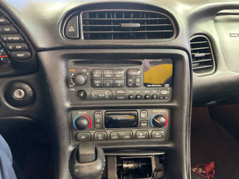 2004 Chevrolet Corvette