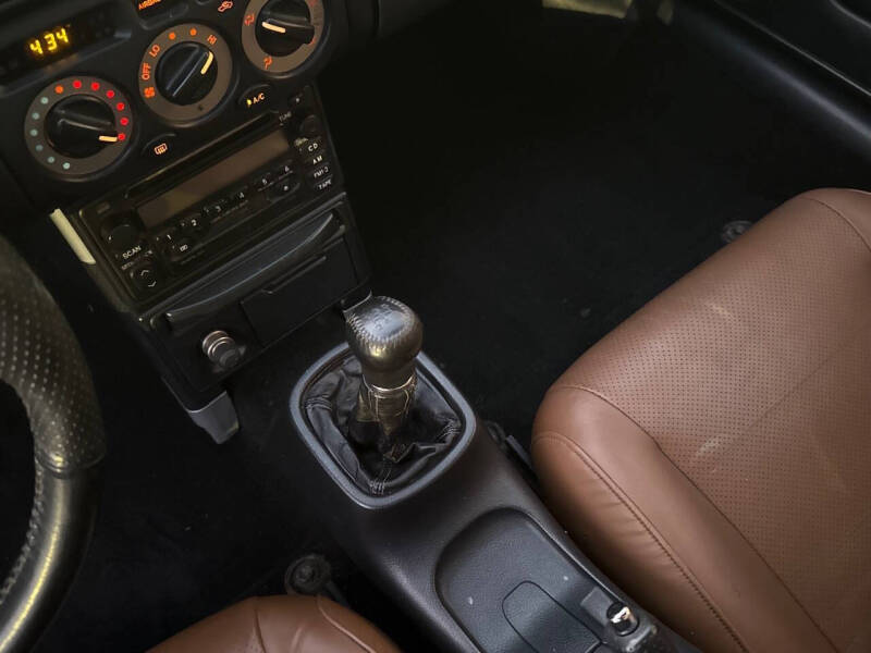 2001 Toyota MR2 Spyder