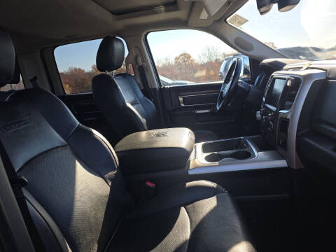 2016 RAM 1500 Laramie