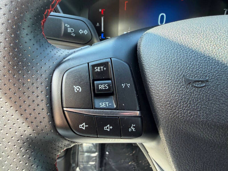 2025 Ford Escape ST-Line