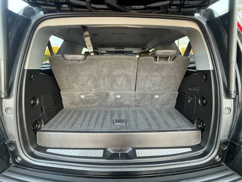 2018 Cadillac Escalade Luxury