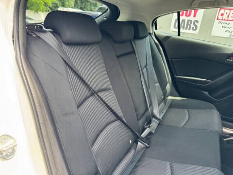 2015 Mazda MAZDA3 i Touring