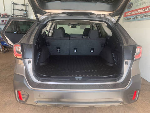 2022 Subaru Outback Premium