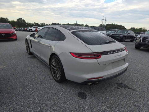 2017 Porsche Panamera 4S