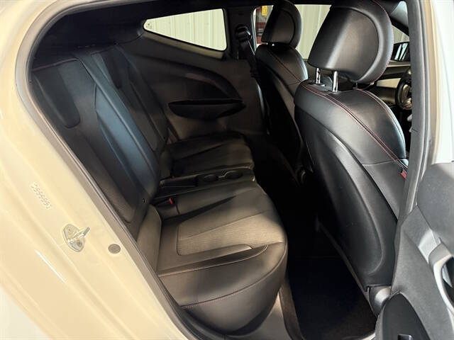 2021 Hyundai Veloster