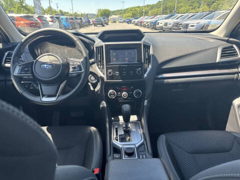 2024 Subaru Forester Premium