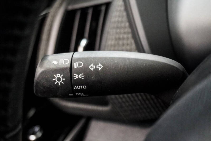 2024 Toyota bZ4X Limited