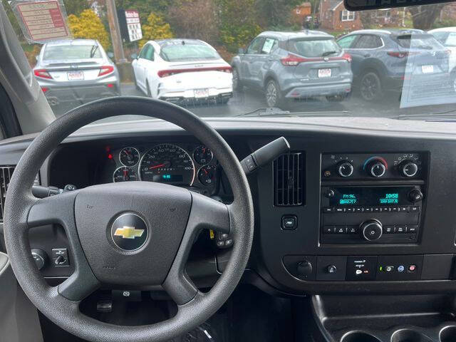 2021 Chevrolet Express 2500