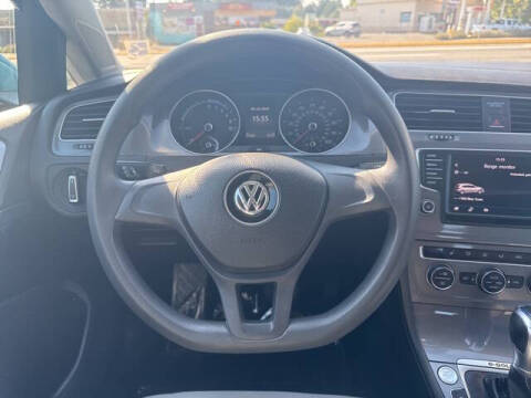 2016 Volkswagen e-Golf SE