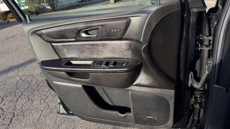 2016 Chevrolet Traverse LTZ