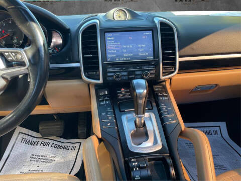 2016 Porsche Cayenne