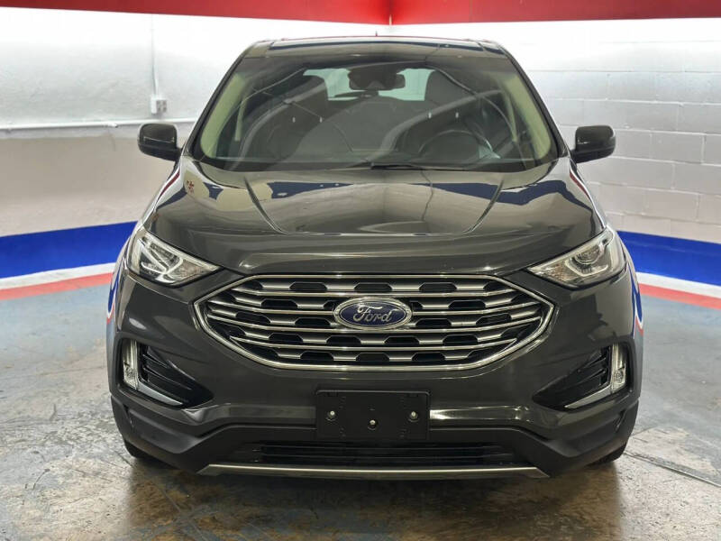 2021 Ford Edge