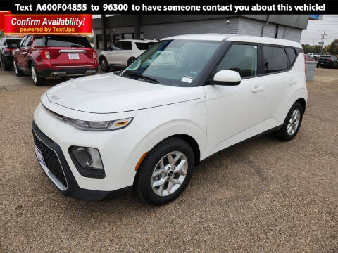2022 Kia Soul for sale at POLLARD PRE-OWNED in Lubbock TX